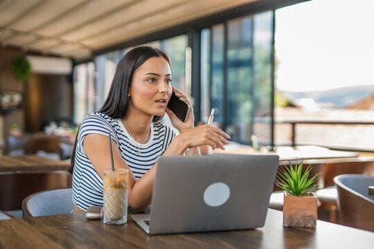 E-Papierosy na topie inhalujemy nowoczesne trendy w inhalowaniu E-Papierosów dla zdrowia i relaksu