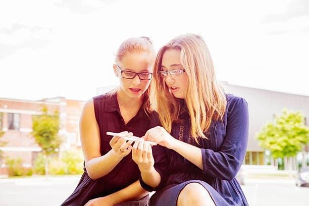 E-Papierosy i banan niebieski Jak połączyć E-Papierosy z wyjątkowym smakiem banana niebieskiego E-Papierosy