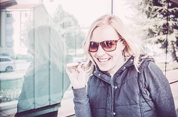 Kompletny przewodnik e-dym e-dym jak dobrać moc liquidu praktyczne testy i porady dla użytkowników